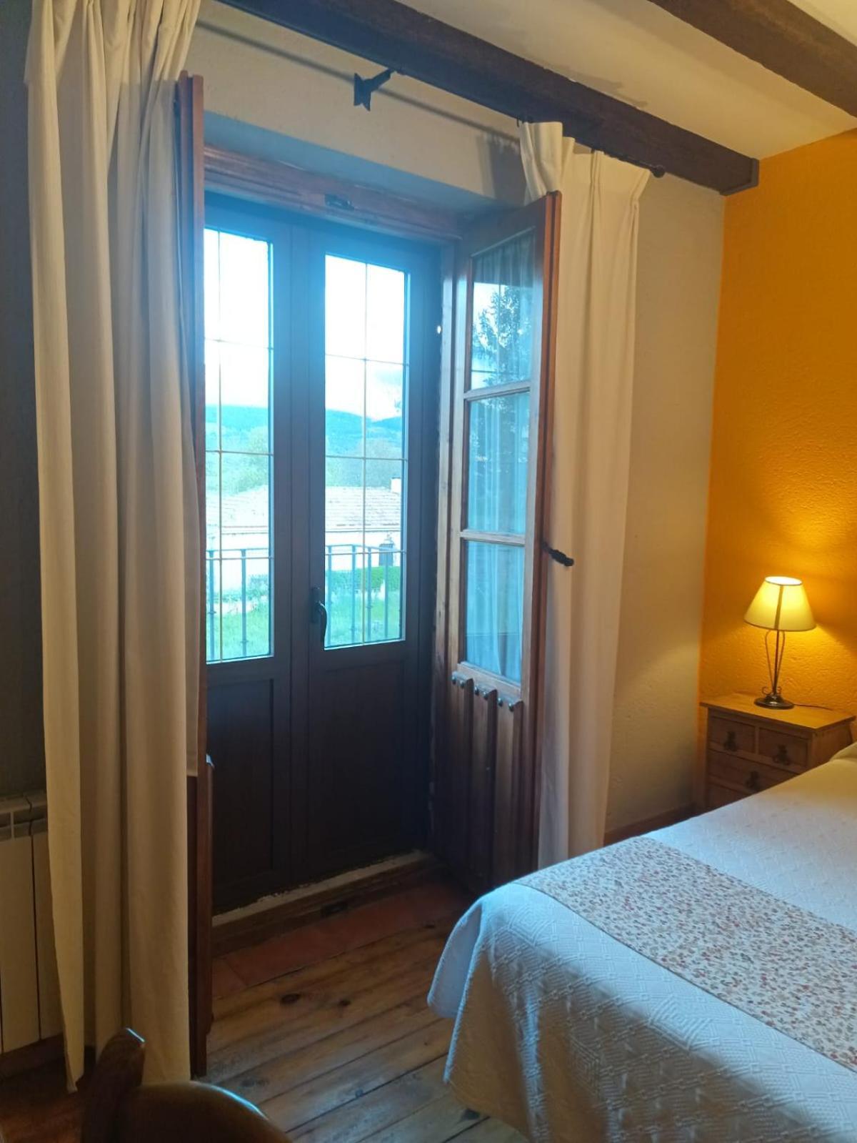 La Cerca 3*